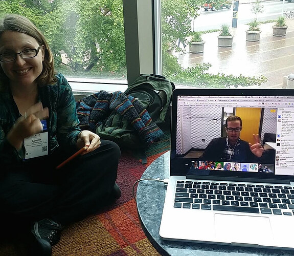 Virtually_Connecting_with_Autumm_2015_flickr